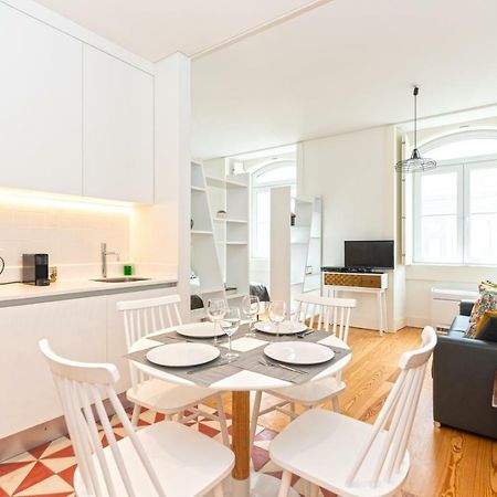Modern Apartment In The Historical Center 리스본 외부 사진