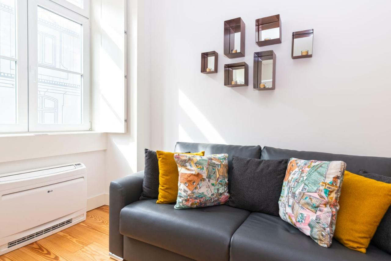 Modern Apartment In The Historical Center 리스본 외부 사진